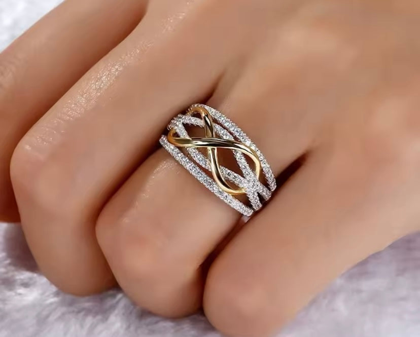 Infinity Bowknot Love Ring - 925 Sterling Silver & Shining Cubic Zircon Stones