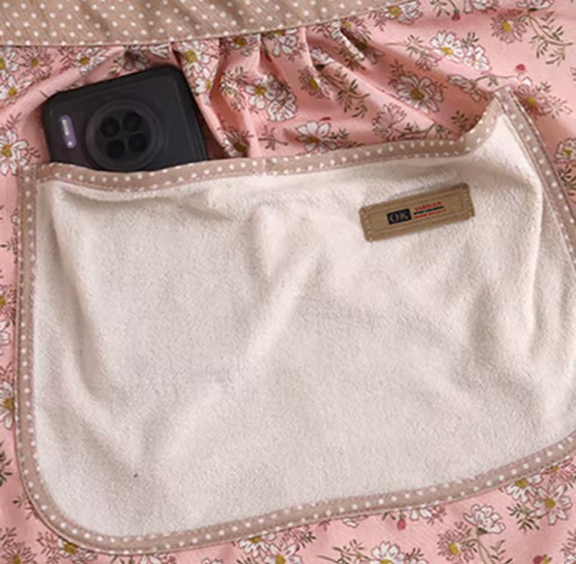 Women’s Floral Apron With Pocket