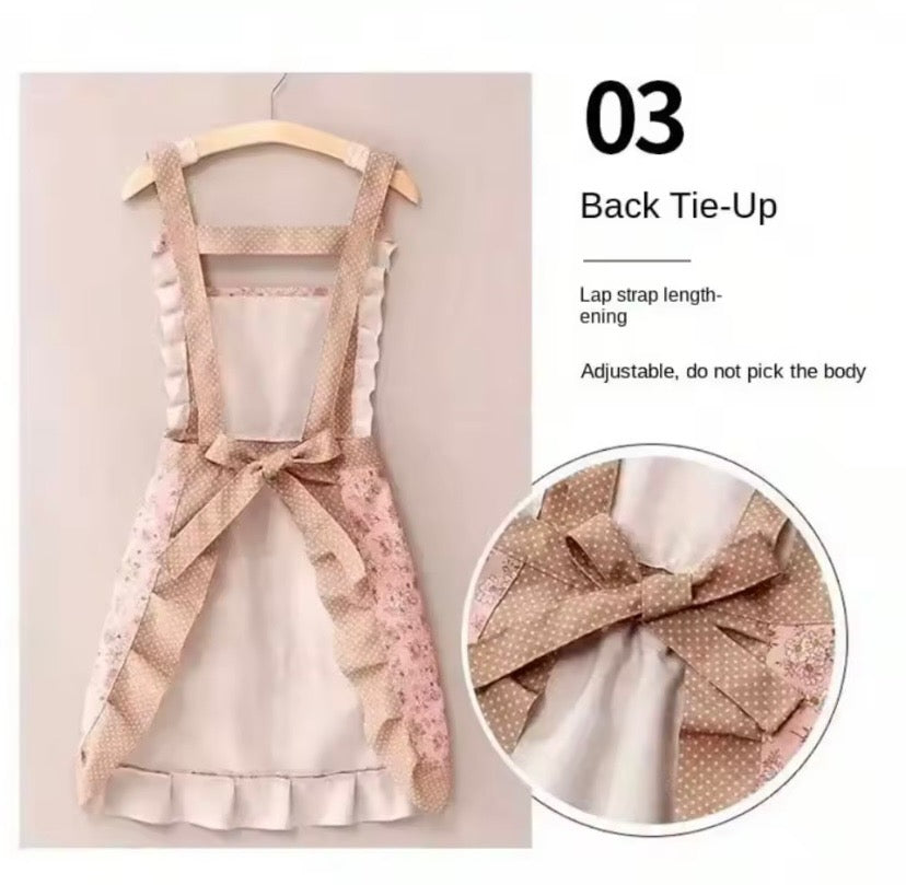 Women’s Floral Apron With Pocket