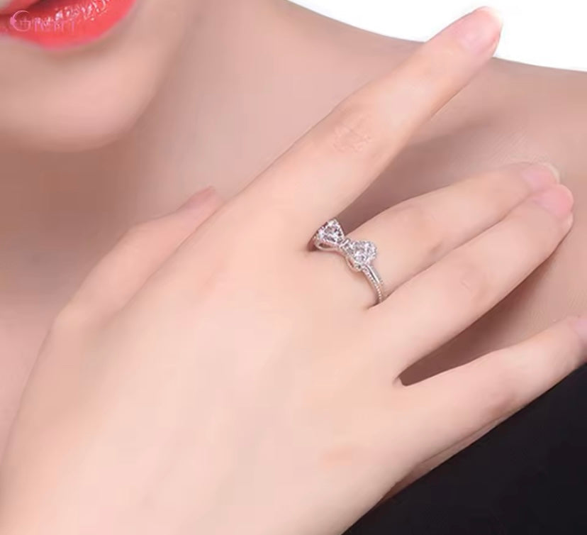 Bowknot 925 Sterling Silver Ring. Cubic Zirconia Rhinestone. Size 8