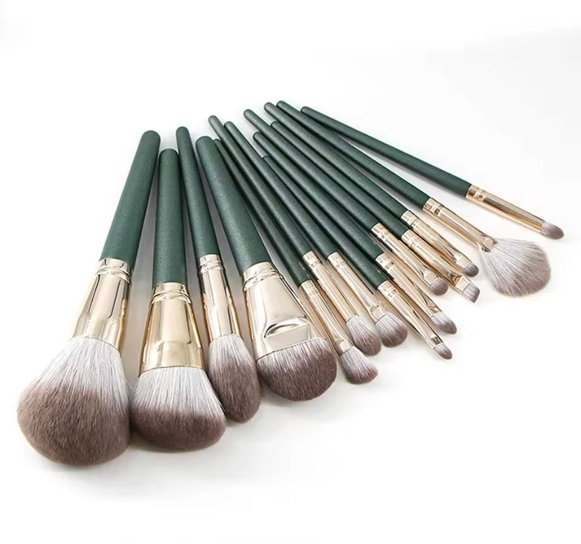 14 Pcs Makeup Brush Set - Green