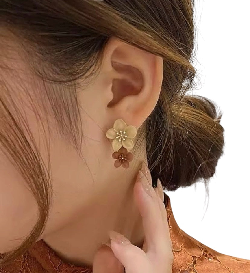 Matte Colored Flower Drop Earrings - Brown & Cream