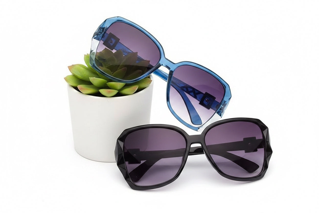 Women’s Blue Gradient Oversized Sunglasses With Silver Accents